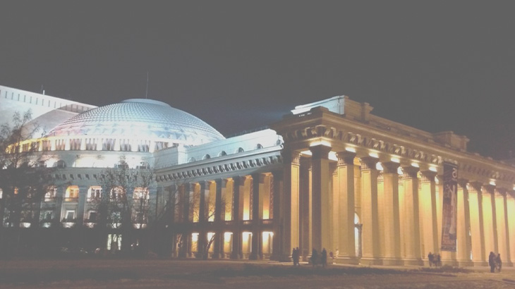 новая подсветка оперного театра Новосибирск